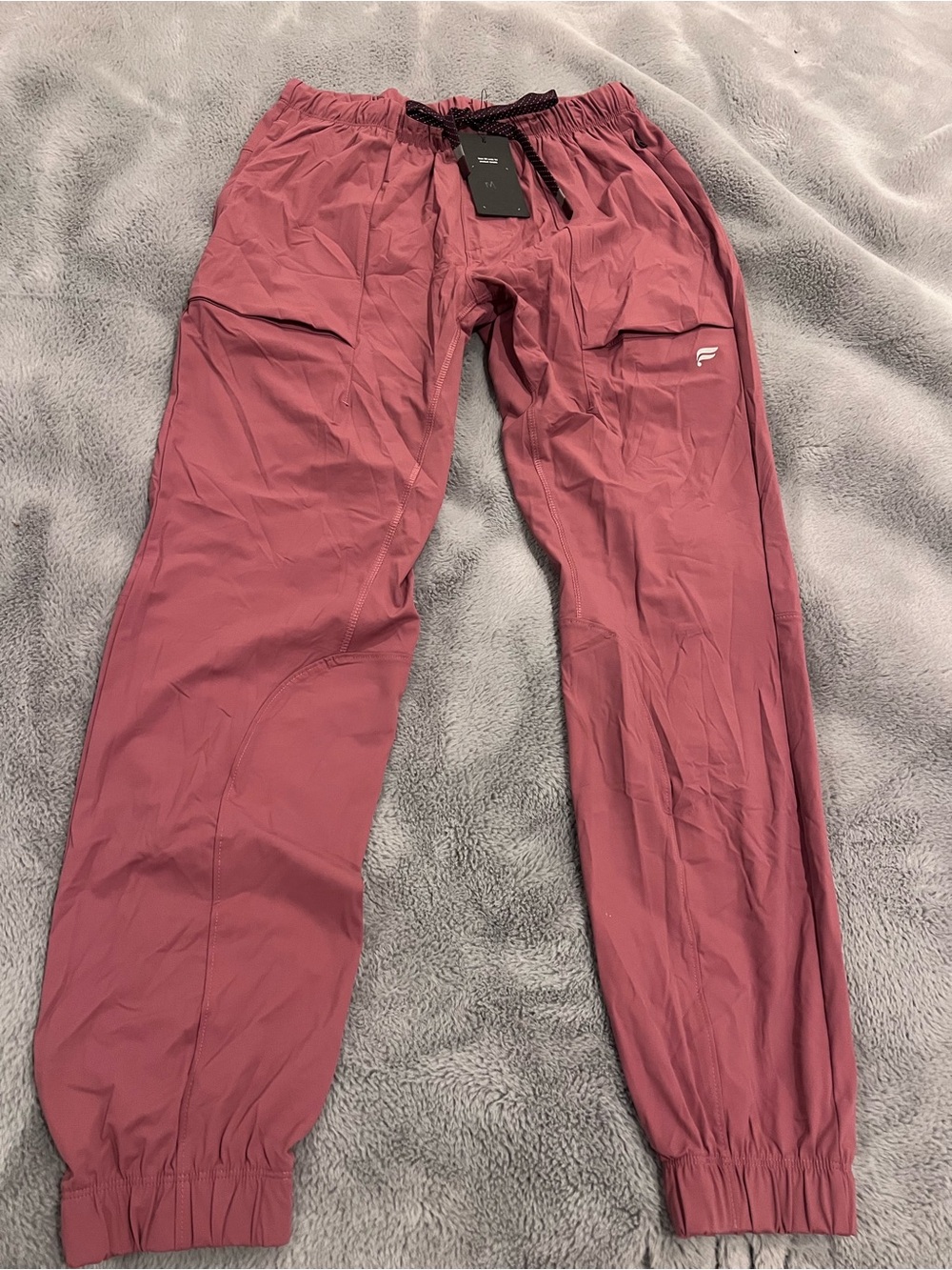Fabletics Women's Coral Jogger Pants M Regular Drawstring Pockets Gym Nylon